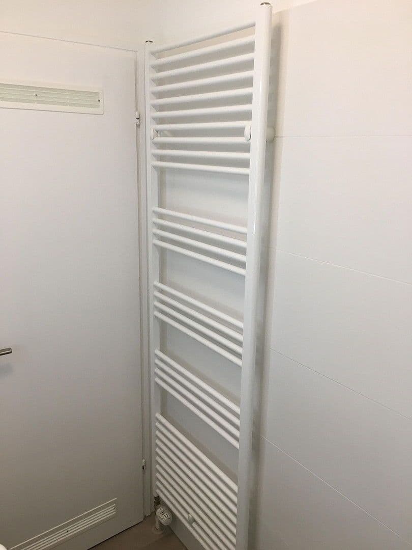 Pronájem bytu 1+1 29 m², Klarastr. 19, München, Bavorsko Pronájem bytu 1+1 29 m², Klarastr. 19, München, Bavorsko