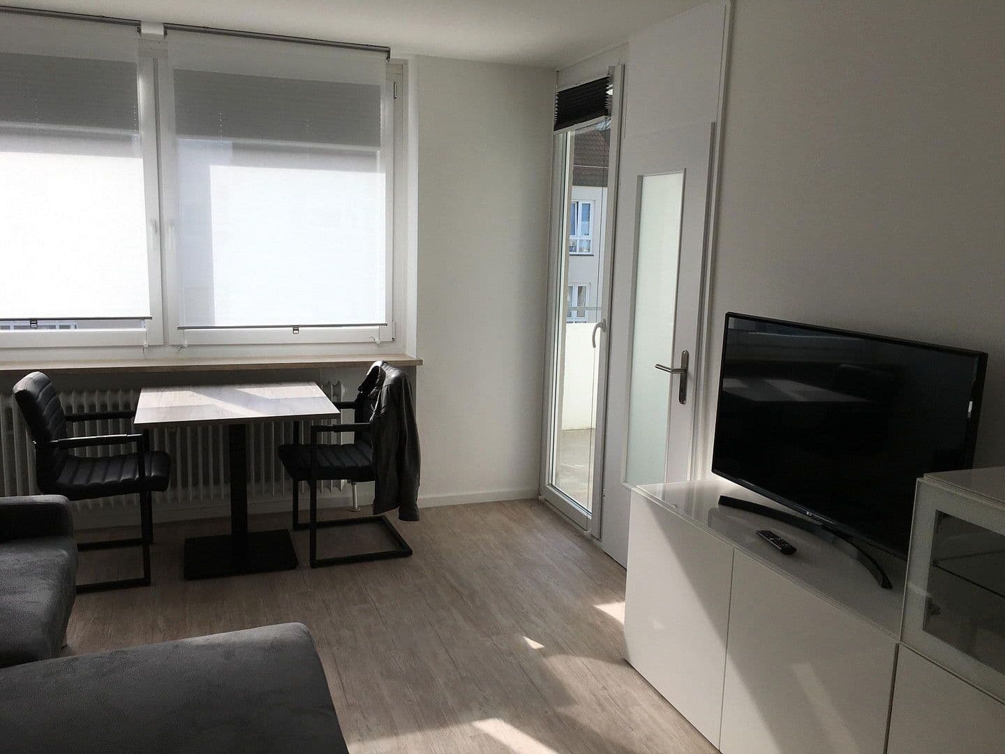 Pronájem bytu 1+1 29 m², Klarastr. 19, München, Bavorsko Pronájem bytu 1+1 29 m², Klarastr. 19, München, Bavorsko