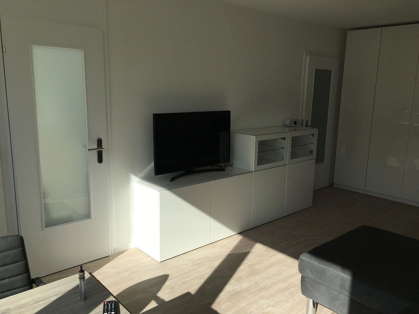 Pronájem bytu 1+1 29 m², Klarastr. 19, München, Bavorsko Pronájem bytu 1+1 29 m², Klarastr. 19, München, Bavorsko