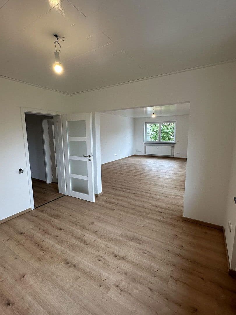 Pronájem bytu 4+kk 115 m², Großostheim, Bavorsko Pronájem bytu 4+kk 115 m², Großostheim, Bavorsko
