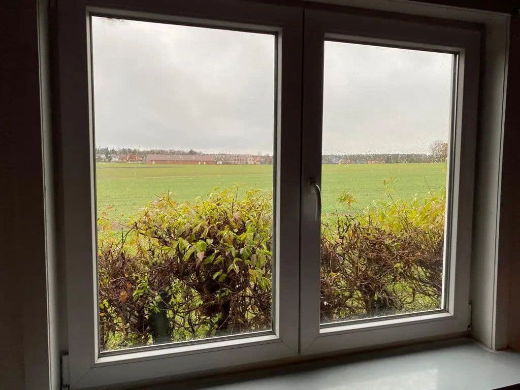 Prodej domu 123 m², pozemek 938 m², Pennigsehler Str.343, Liebenau, Dolní Sasko Prodej domu 123 m², pozemek 938 m², Pennigsehler Str.343, Liebenau, Dolní Sasko