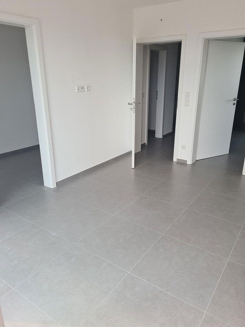 Pronájem bytu 3+kk 120 m², Detmolderstr. 52 d, Schlangen, Severní Porýní-Vestfálsko Pronájem bytu 3+kk 120 m², Detmolderstr. 52 d, Schlangen, Severní Porýní-Vestfálsko