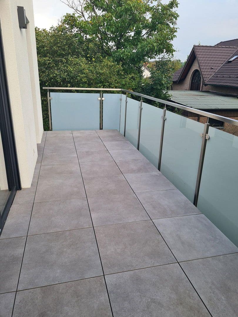 Pronájem bytu 3+kk 120 m², Detmolderstr. 52 d, Schlangen, Severní Porýní-Vestfálsko Pronájem bytu 3+kk 120 m², Detmolderstr. 52 d, Schlangen, Severní Porýní-Vestfálsko