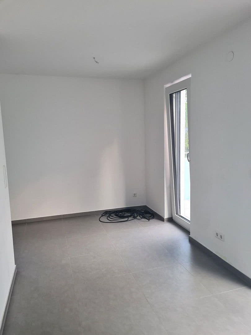 Pronájem bytu 3+kk 120 m², Detmolderstr. 52 d, Schlangen, Severní Porýní-Vestfálsko Pronájem bytu 3+kk 120 m², Detmolderstr. 52 d, Schlangen, Severní Porýní-Vestfálsko