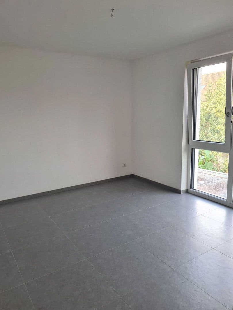 Pronájem bytu 3+kk 120 m², Detmolderstr. 52 d, Schlangen, Severní Porýní-Vestfálsko Pronájem bytu 3+kk 120 m², Detmolderstr. 52 d, Schlangen, Severní Porýní-Vestfálsko