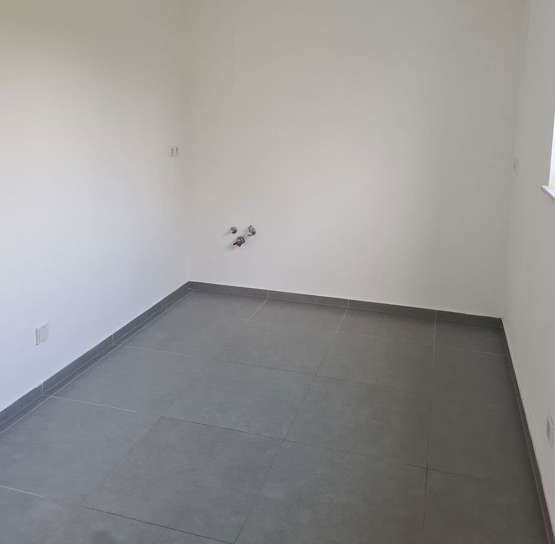 Pronájem bytu 3+kk 120 m², Detmolderstr. 52 d, Schlangen, Severní Porýní-Vestfálsko Pronájem bytu 3+kk 120 m², Detmolderstr. 52 d, Schlangen, Severní Porýní-Vestfálsko