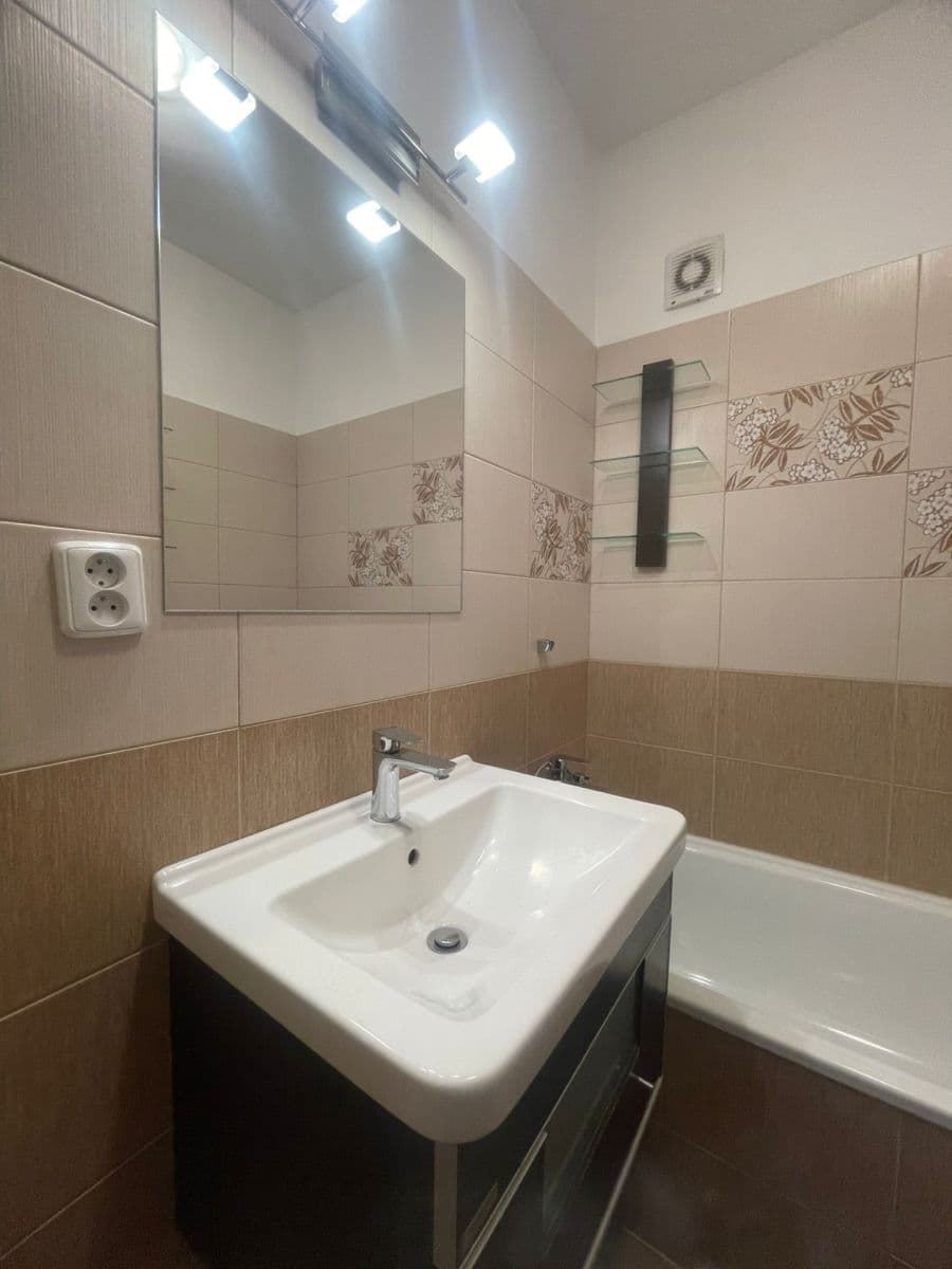 Pronájem bytu 2+1 65 m², Příšovice, Liberecký kraj Pronájem bytu 2+1 65 m², Příšovice, Liberecký kraj