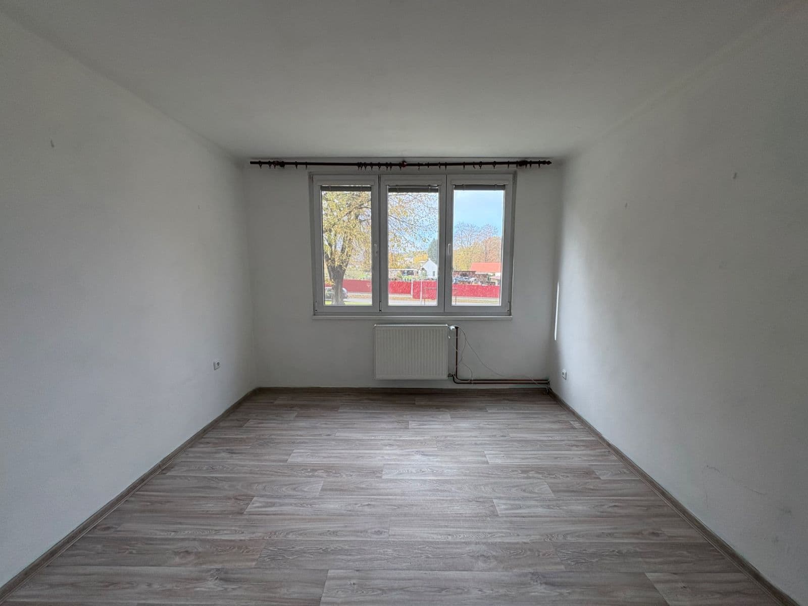 Pronájem bytu 2+1 50 m², Hřbitovní, Strunkovice nad Blanicí, Jihočeský kraj Pronájem bytu 2+1 50 m², Hřbitovní, Strunkovice nad Blanicí, Jihočeský kraj