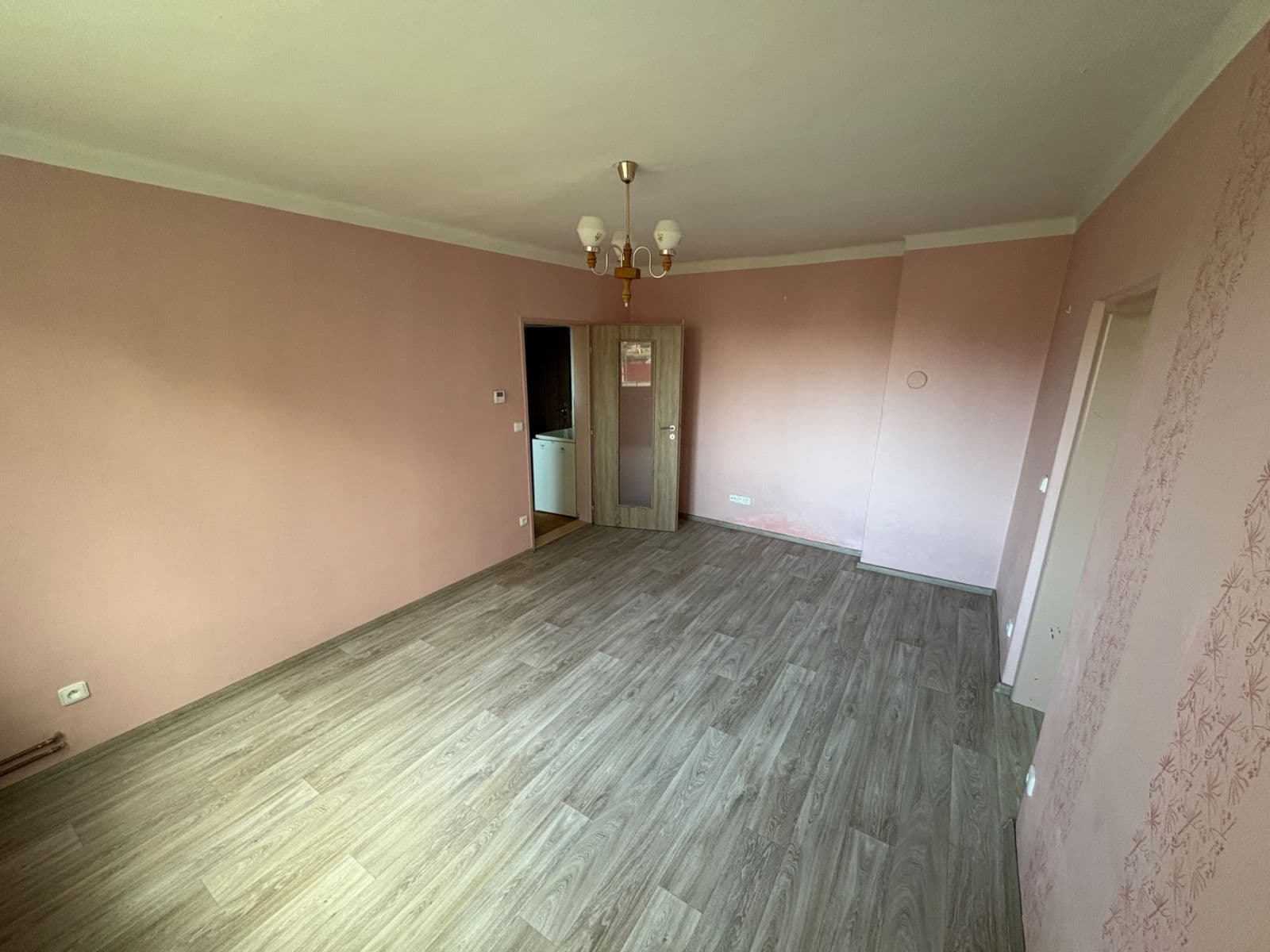 Pronájem bytu 2+1 50 m², Hřbitovní, Strunkovice nad Blanicí, Jihočeský kraj Pronájem bytu 2+1 50 m², Hřbitovní, Strunkovice nad Blanicí, Jihočeský kraj