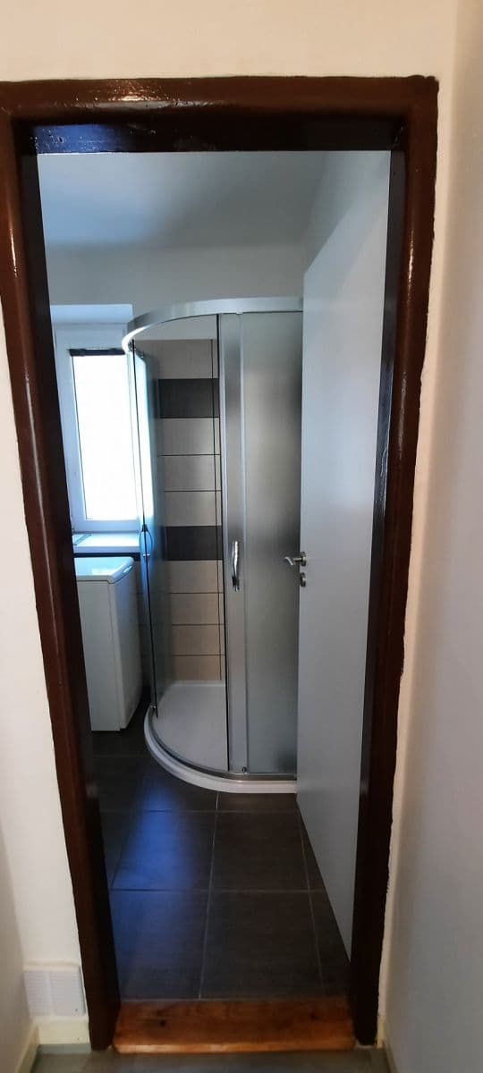 Pronájem bytu 3+1 63 m², Na Magistrále, Kolín, Středočeský kraj Pronájem bytu 3+1 63 m², Na Magistrále, Kolín, Středočeský kraj