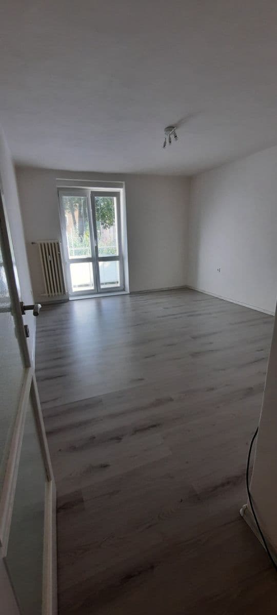 Pronájem bytu 3+1 63 m², Na Magistrále, Kolín, Středočeský kraj Pronájem bytu 3+1 63 m², Na Magistrále, Kolín, Středočeský kraj