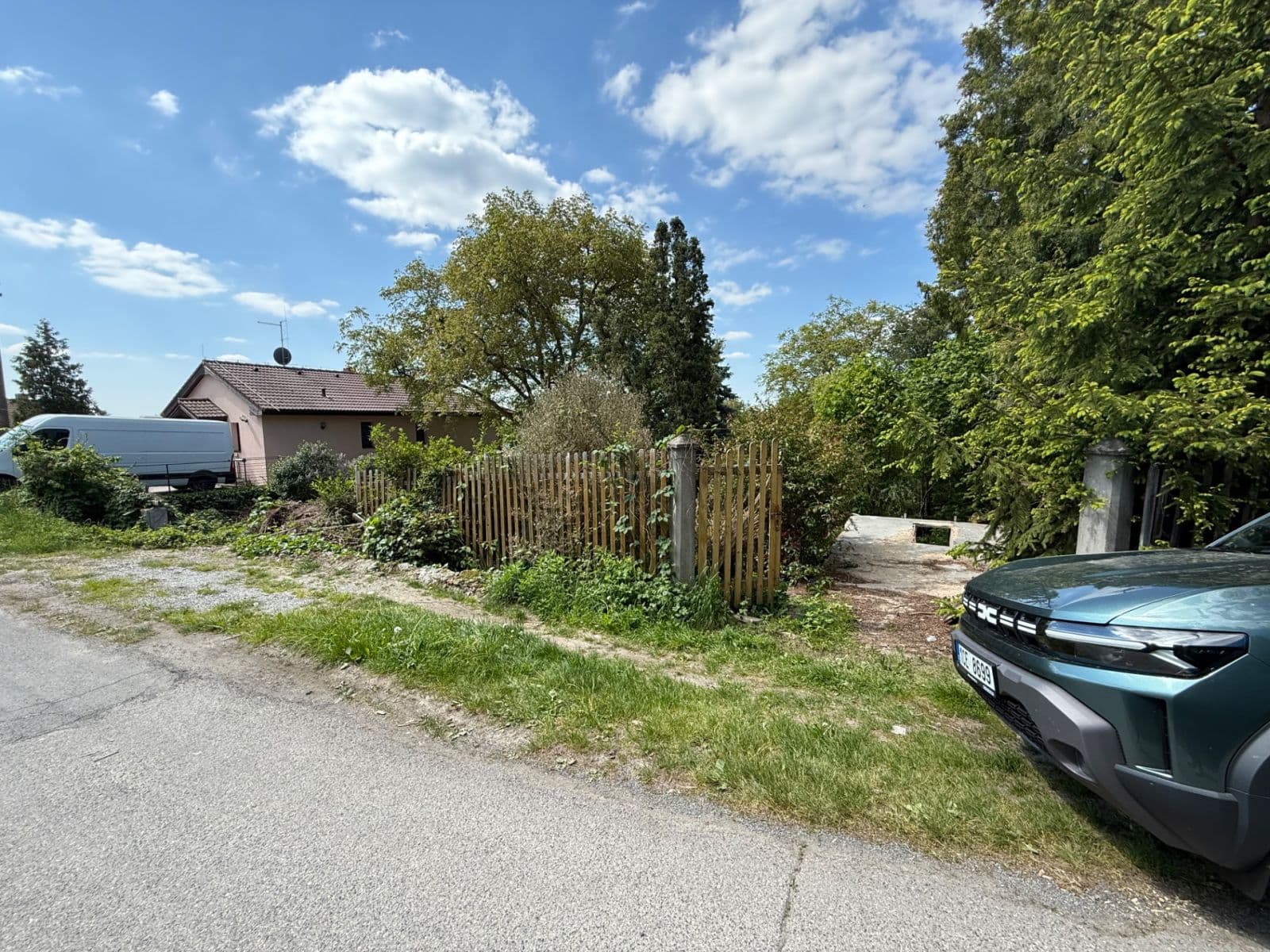 Prodej pozemku 1.016 m², Vlnitá, Jílové u Prahy, Středočeský kraj Prodej pozemku 1.016 m², Vlnitá, Jílové u Prahy, Středočeský kraj