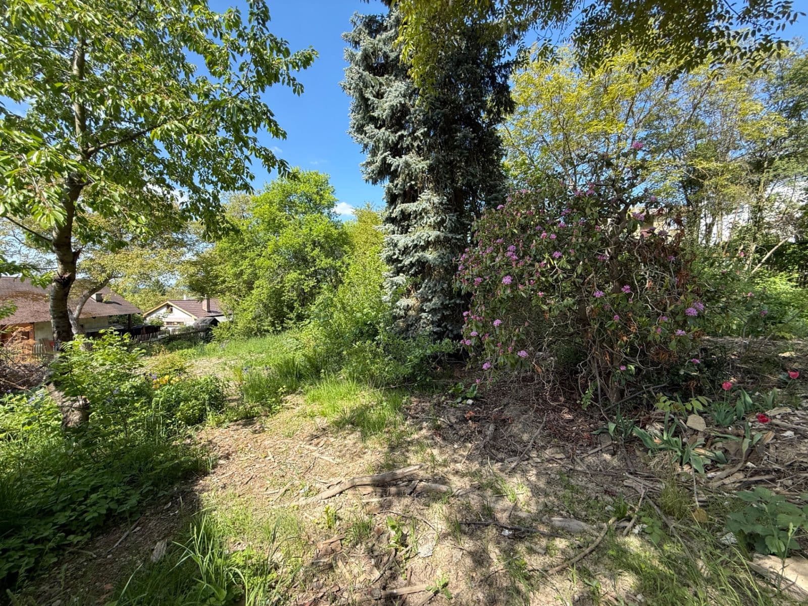 Prodej pozemku 1.016 m², Vlnitá, Jílové u Prahy, Středočeský kraj Prodej pozemku 1.016 m², Vlnitá, Jílové u Prahy, Středočeský kraj