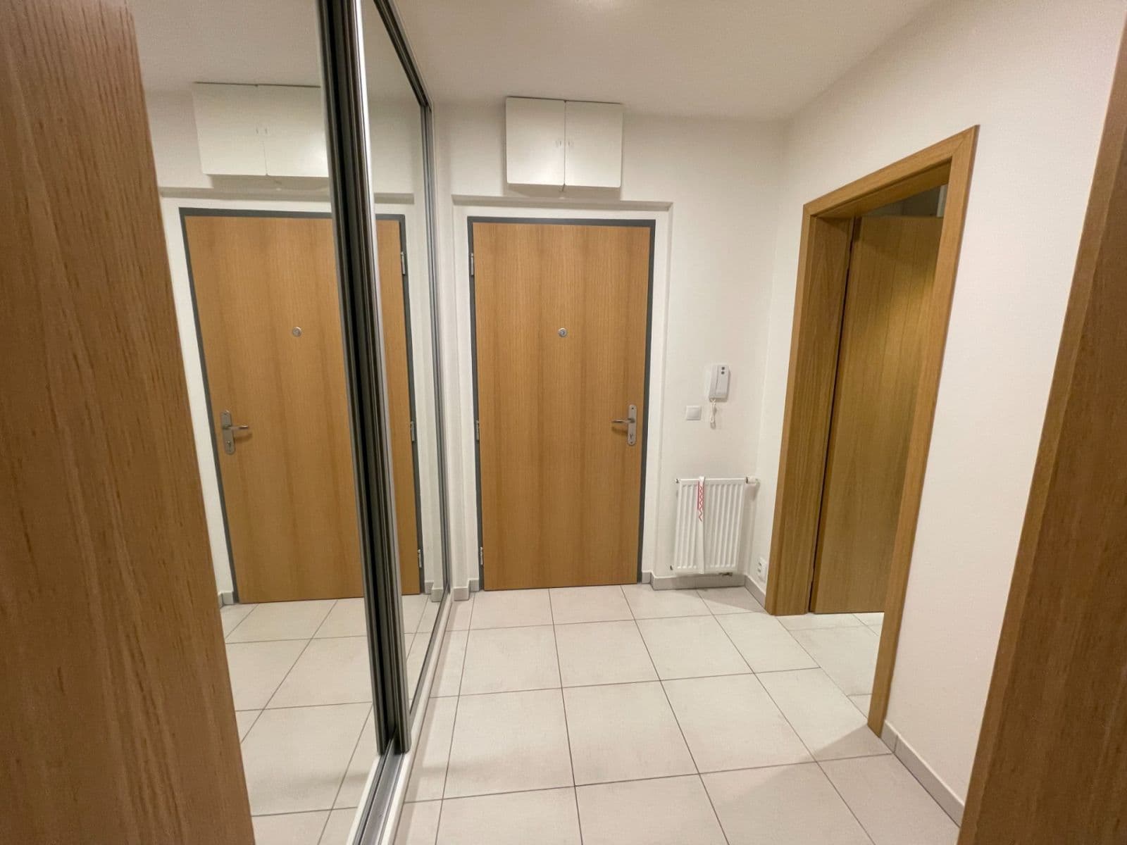Prodej bytu 2+kk 50 m², Kakosova, Praha, Praha Prodej bytu 2+kk 50 m², Kakosova, Praha, Praha