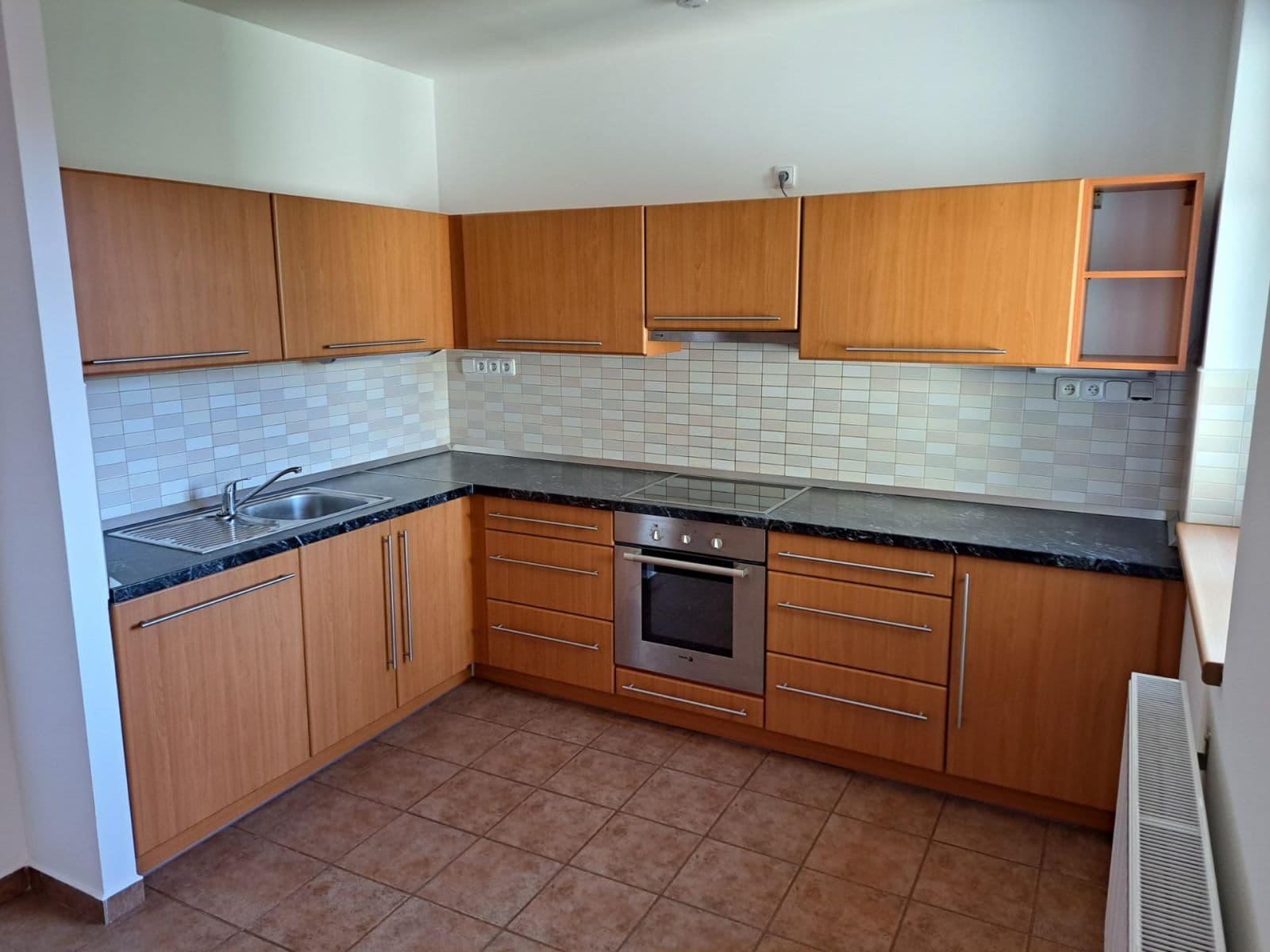 Pronájem bytu 2+kk 64 m², Antonína Dvořáka, Náměšť nad Oslavou, Kraj Vysočina Pronájem bytu 2+kk 64 m², Antonína Dvořáka, Náměšť nad Oslavou, Kraj Vysočina