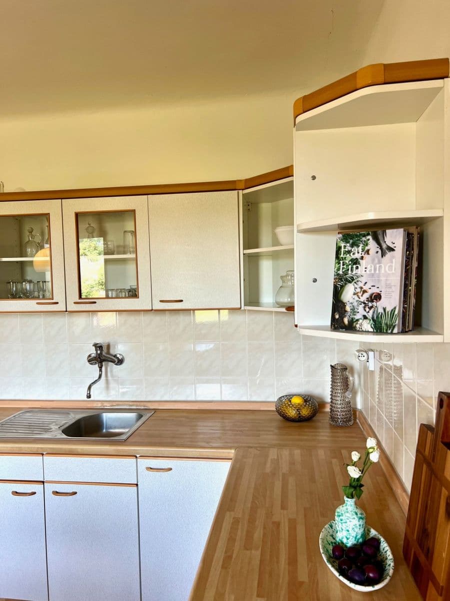 Pronájem bytu 2+1 80 m², Nad Zámečkem, Praha, Praha Pronájem bytu 2+1 80 m², Nad Zámečkem, Praha, Praha