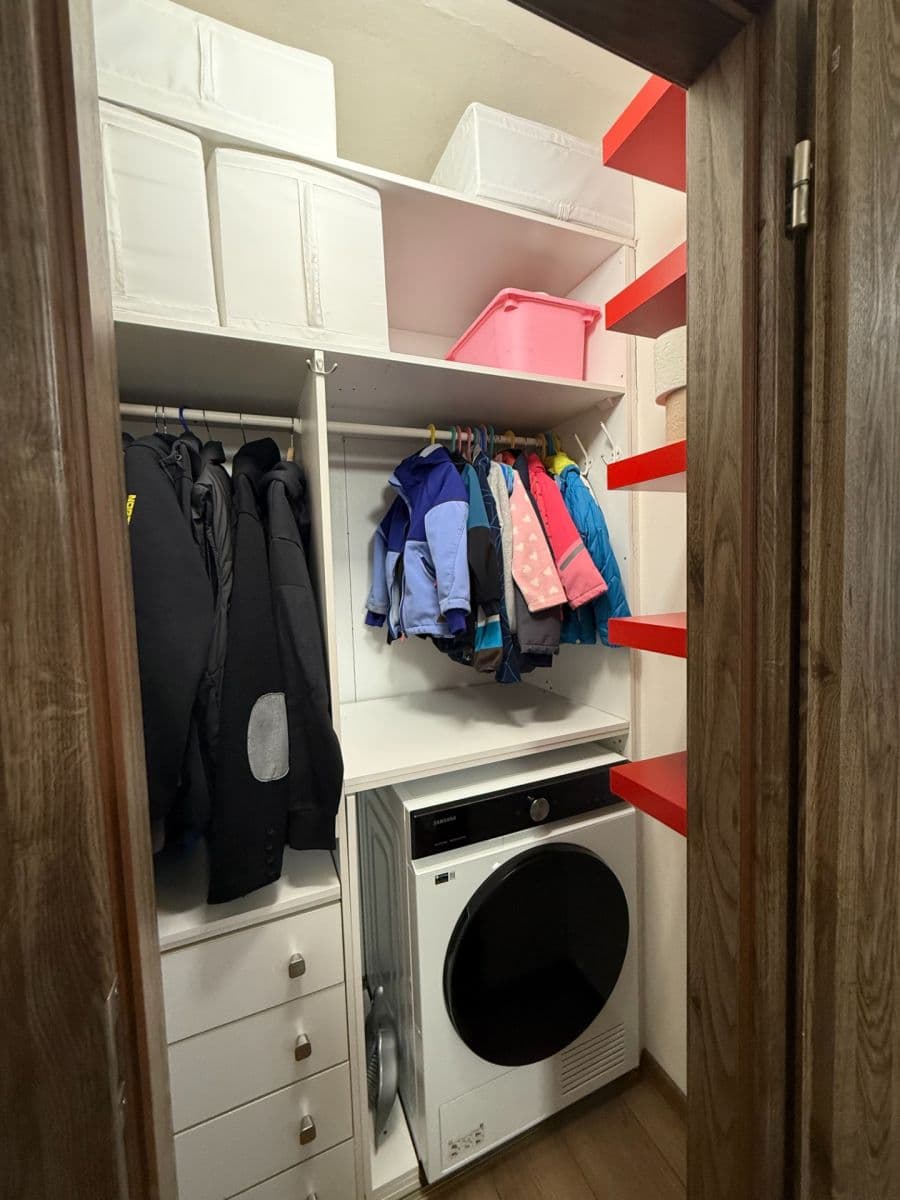 Pronájem bytu 3+kk 70 m², Křenická, Praha, Praha Pronájem bytu 3+kk 70 m², Křenická, Praha, Praha