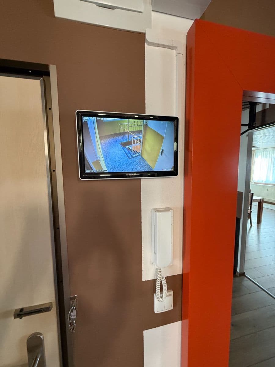 Pronájem bytu 3+kk 70 m², Křenická, Praha, Praha Pronájem bytu 3+kk 70 m², Křenická, Praha, Praha