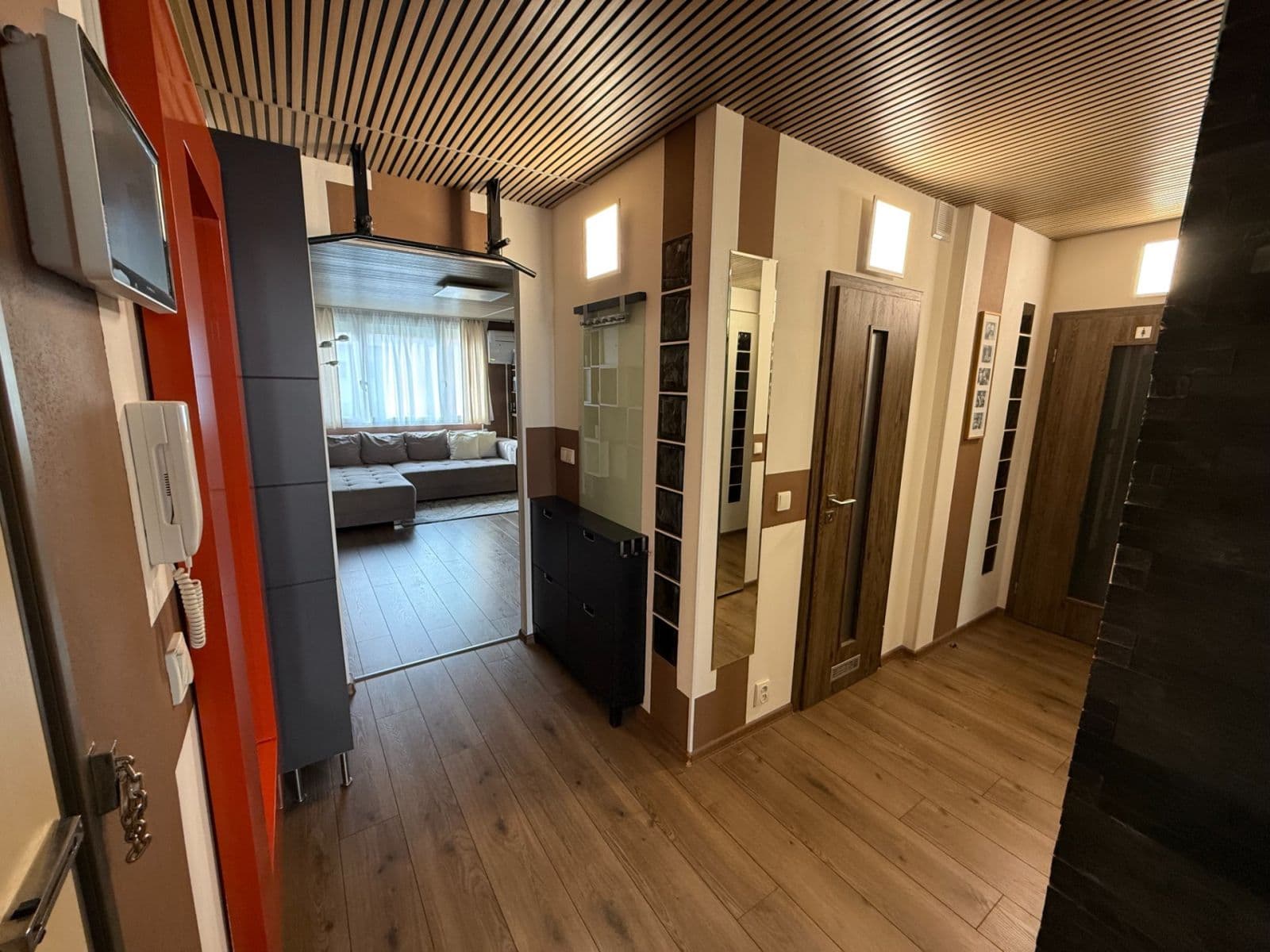 Pronájem bytu 3+kk 70 m², Křenická, Praha, Praha Pronájem bytu 3+kk 70 m², Křenická, Praha, Praha