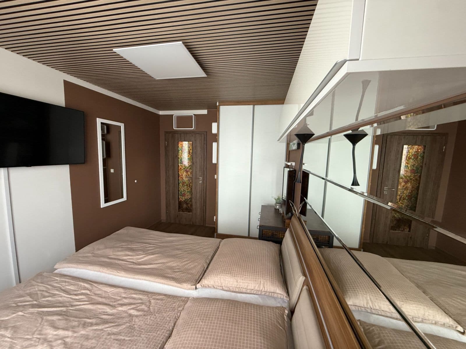 Pronájem bytu 3+kk 70 m², Křenická, Praha, Praha Pronájem bytu 3+kk 70 m², Křenická, Praha, Praha