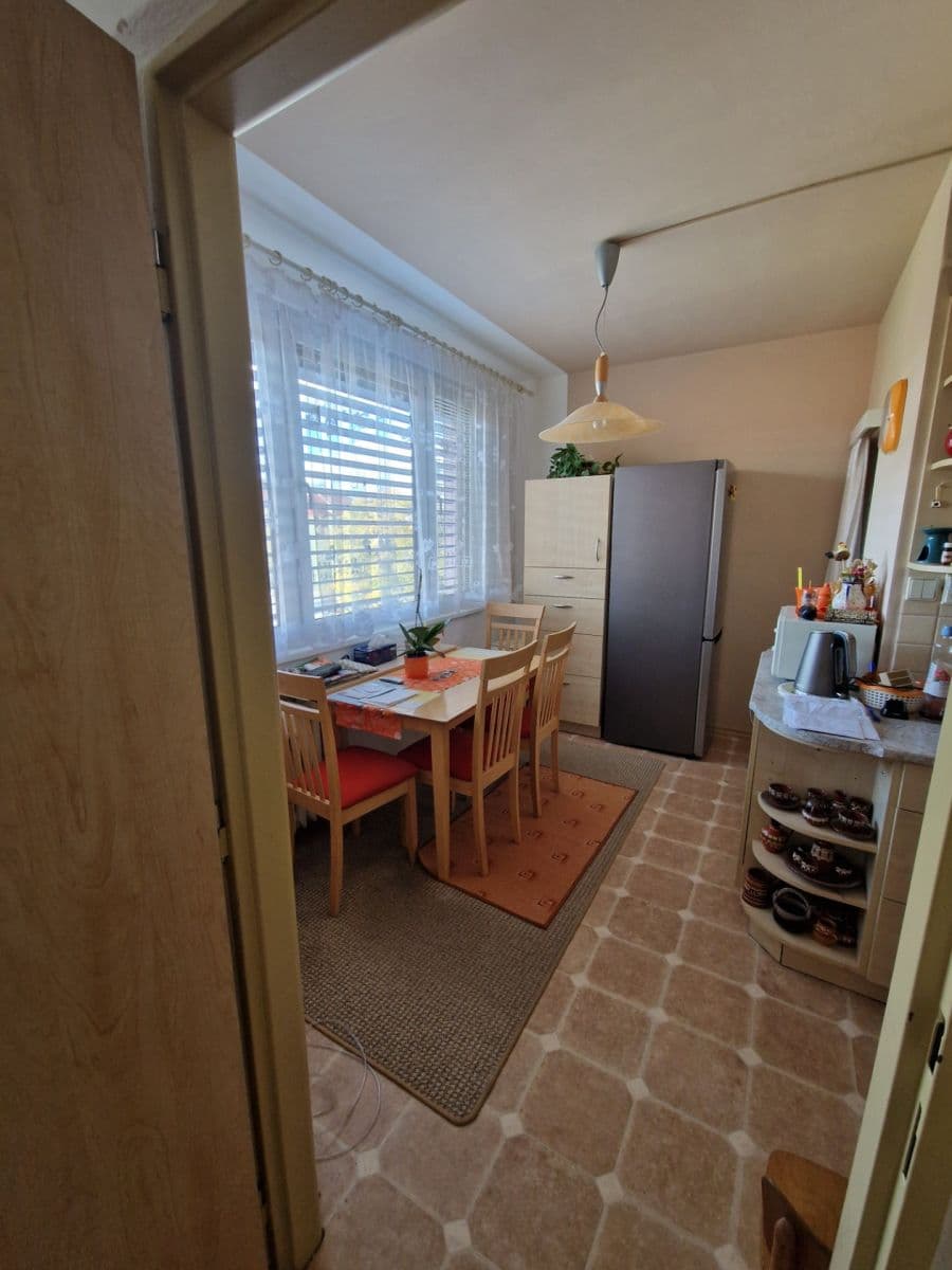 Prodej bytu 3+1 65 m², Lidická třída, České Budějovice, Jihočeský kraj Prodej bytu 3+1 65 m², Lidická třída, České Budějovice, Jihočeský kraj