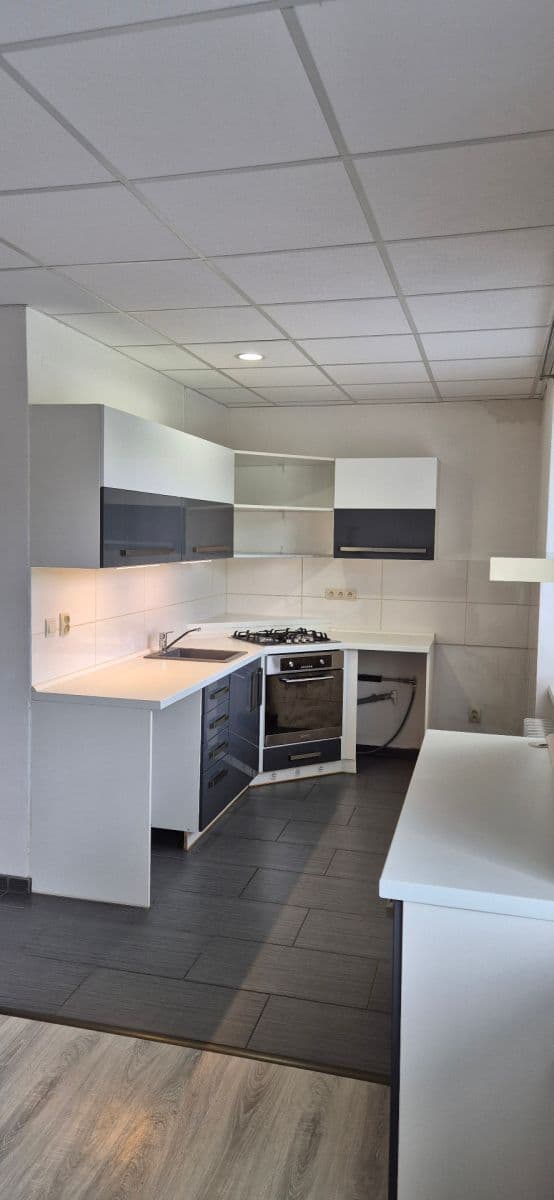 Pronájem bytu 1+kk 50 m², Antonína Sovy, Česká Lípa, Liberecký kraj Pronájem bytu 1+kk 50 m², Antonína Sovy, Česká Lípa, Liberecký kraj