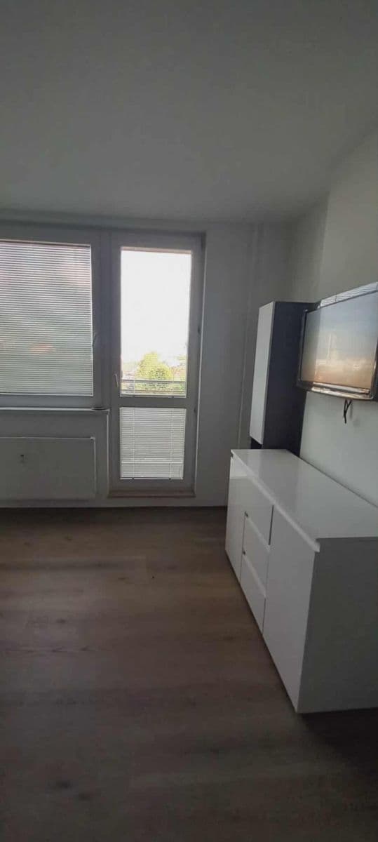 Prodej domu 31 m², pozemek 36 m², sídl. Dukelských hrdinů, Břeclav, Jihomoravský kraj Prodej domu 31 m², pozemek 36 m², sídl. Dukelských hrdinů, Břeclav, Jihomoravský kraj