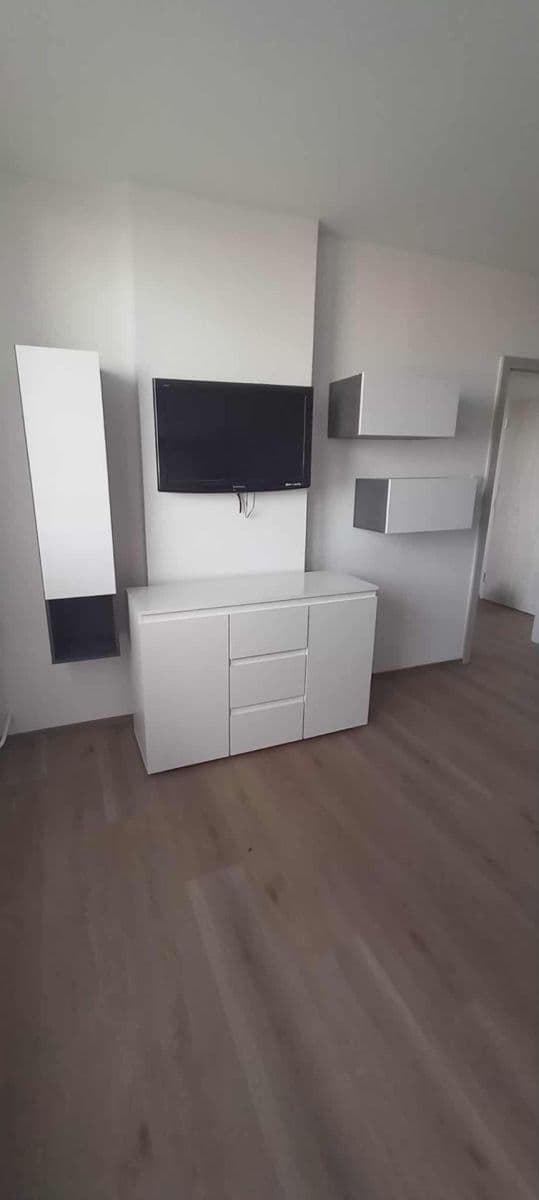 Prodej domu 31 m², pozemek 36 m², sídl. Dukelských hrdinů, Břeclav, Jihomoravský kraj Prodej domu 31 m², pozemek 36 m², sídl. Dukelských hrdinů, Břeclav, Jihomoravský kraj