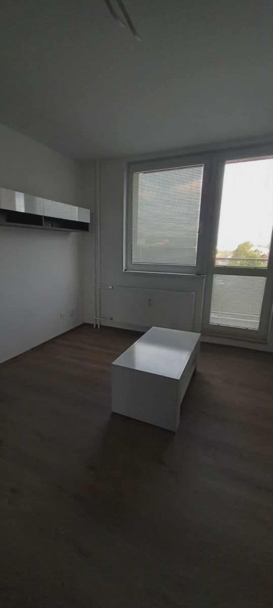 Prodej domu 31 m², pozemek 36 m², sídl. Dukelských hrdinů, Břeclav, Jihomoravský kraj Prodej domu 31 m², pozemek 36 m², sídl. Dukelských hrdinů, Břeclav, Jihomoravský kraj