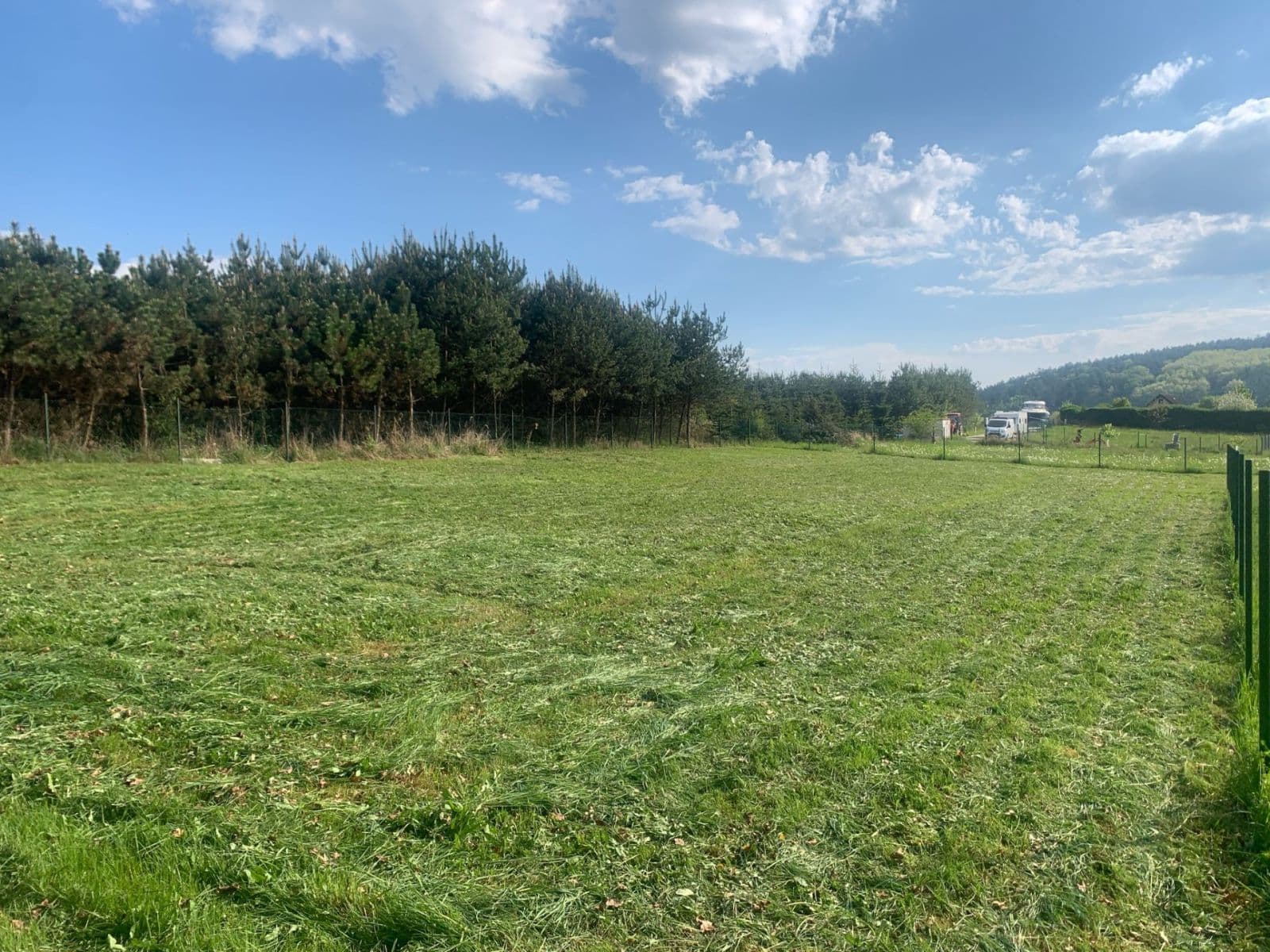 Prodej pozemku 1.132 m², Tisem, Středočeský kraj Prodej pozemku 1.132 m², Tisem, Středočeský kraj