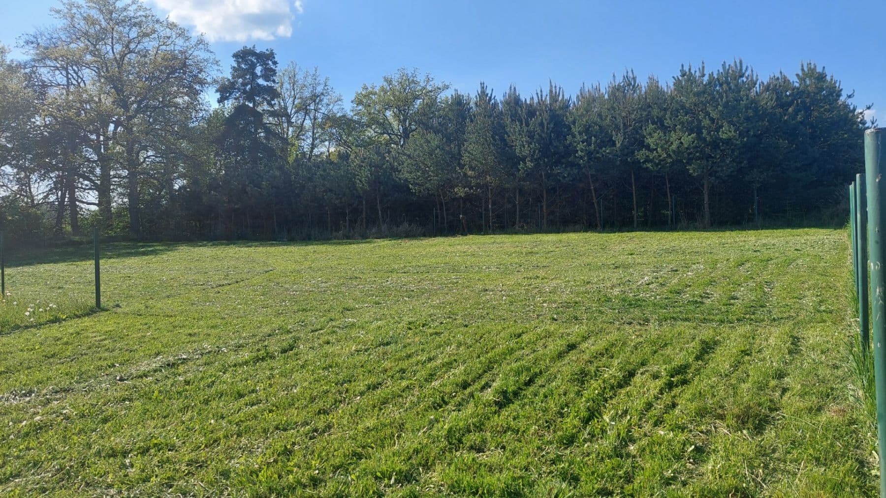 Prodej pozemku 1.132 m², Tisem, Středočeský kraj Prodej pozemku 1.132 m², Tisem, Středočeský kraj