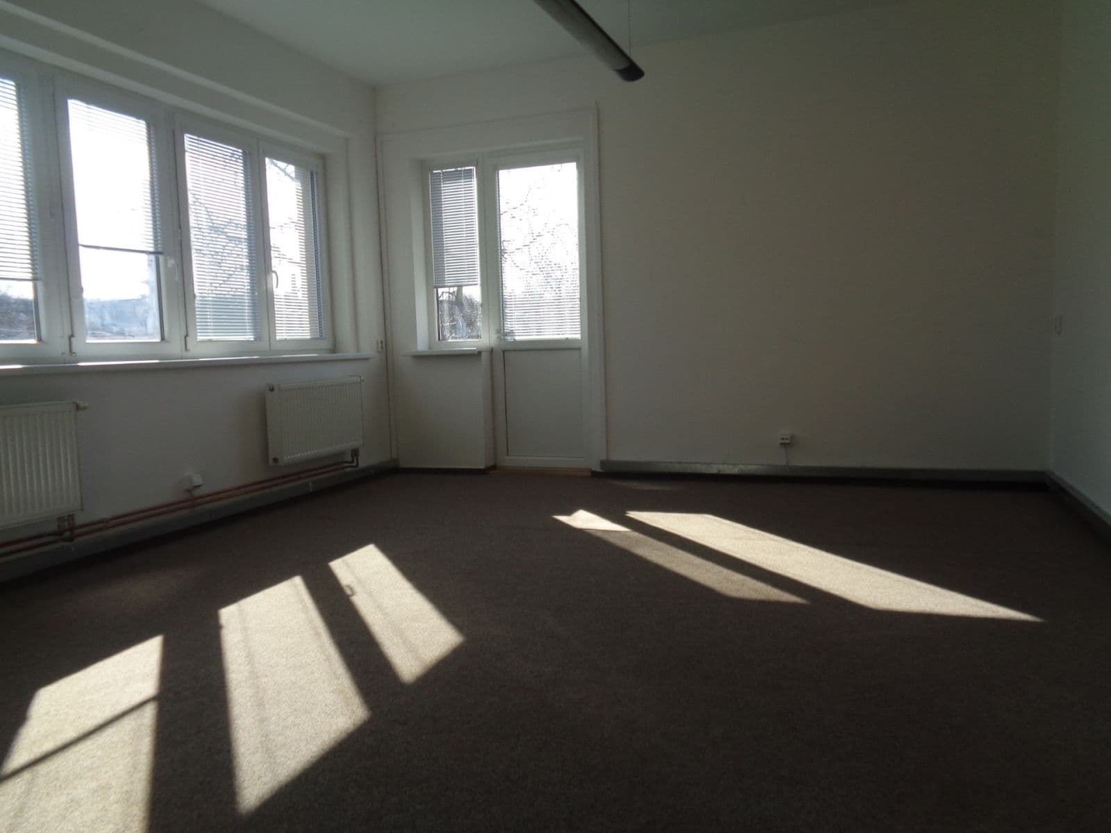 Pronájem bytu 3+1 110 m², Heyrovského náměstí, Praha, Praha Pronájem bytu 3+1 110 m², Heyrovského náměstí, Praha, Praha