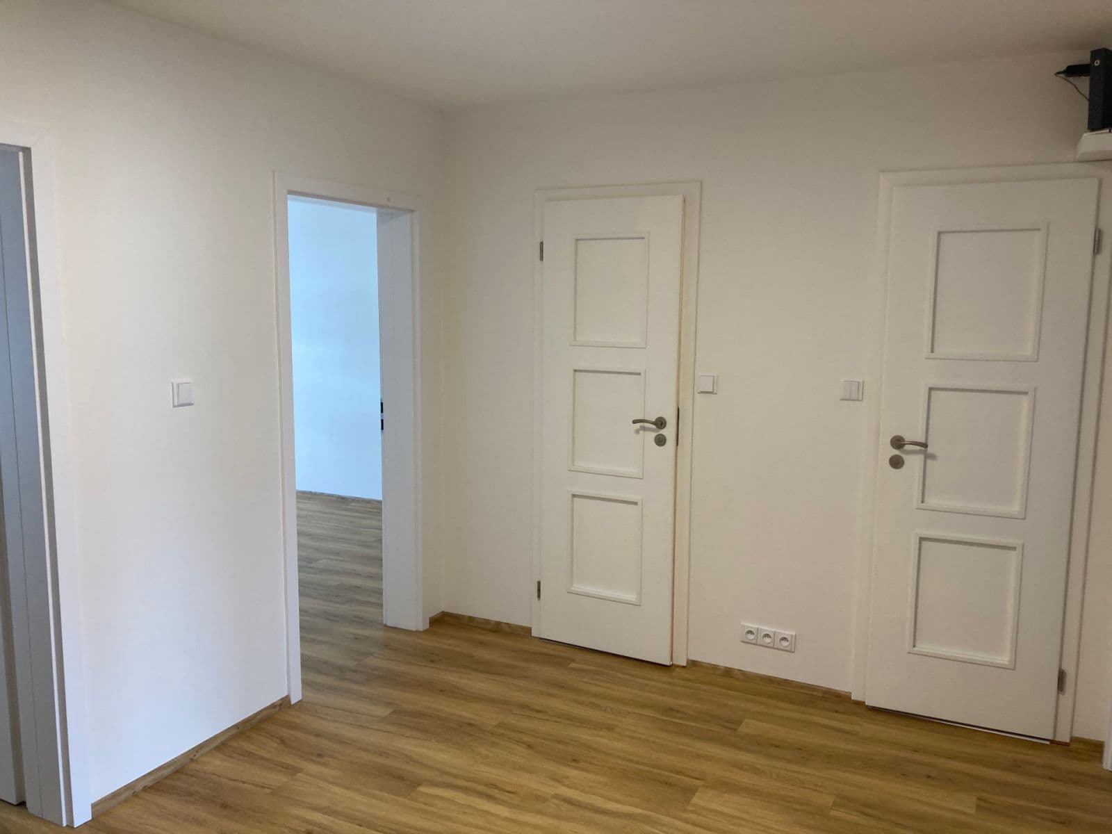 Pronájem bytu 3+kk 100 m², U Jezera, Praha, Praha Pronájem bytu 3+kk 100 m², U Jezera, Praha, Praha