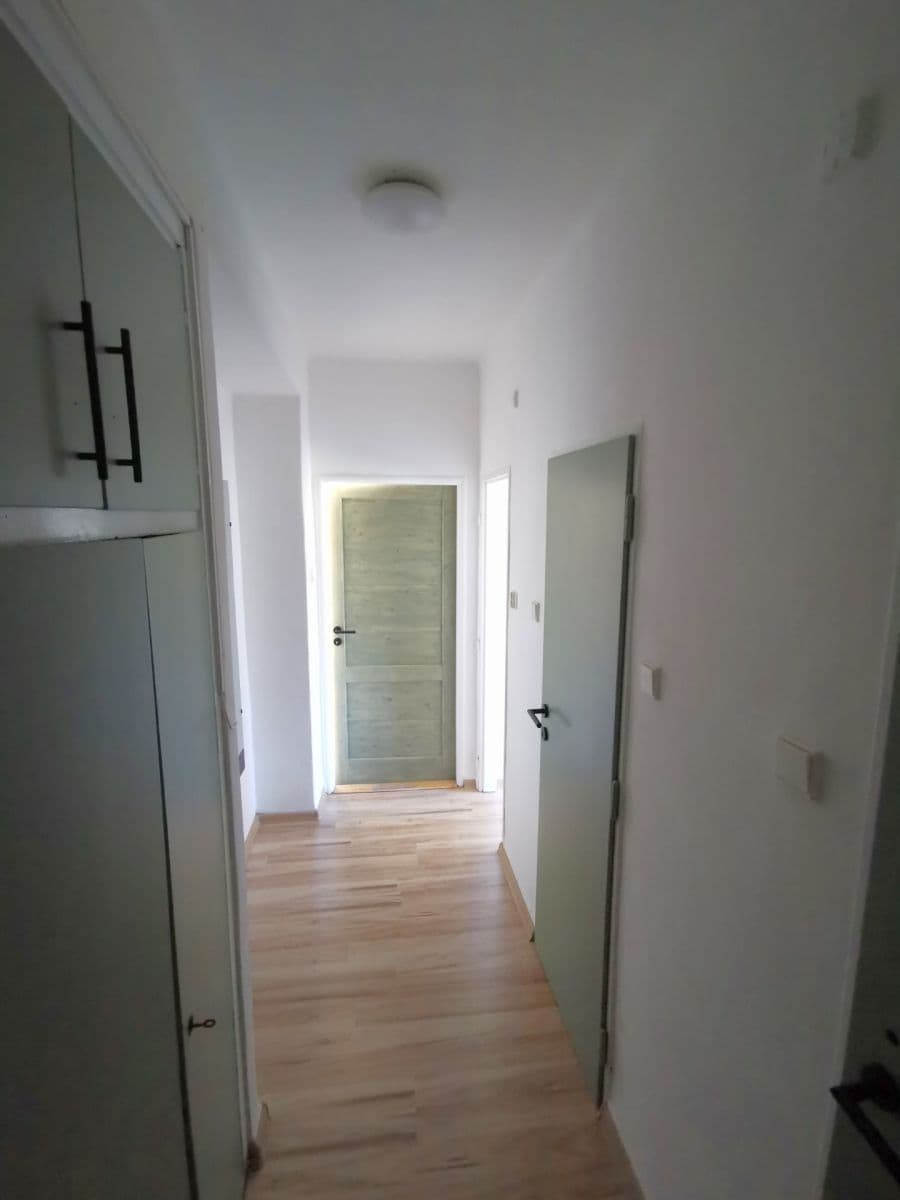 Pronájem bytu 2+1 54 m², Dusíkova, Čáslav, Středočeský kraj Pronájem bytu 2+1 54 m², Dusíkova, Čáslav, Středočeský kraj