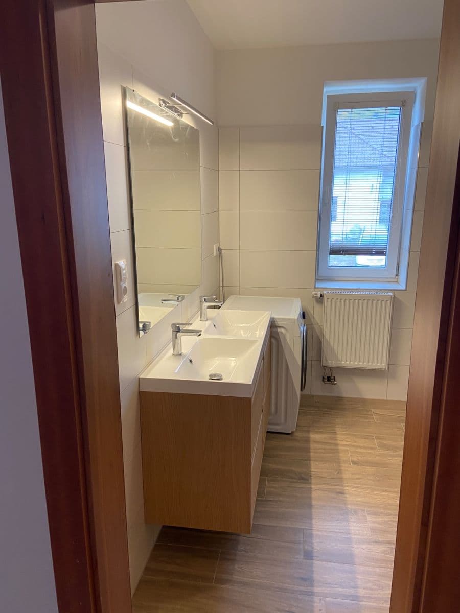 Pronájem bytu 2+1 100 m², Svinošice, Jihomoravský kraj Pronájem bytu 2+1 100 m², Svinošice, Jihomoravský kraj