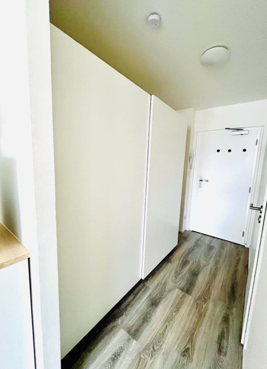Pronájem bytu 1+kk 23 m², Čenětická, Praha, Praha Pronájem bytu 1+kk 23 m², Čenětická, Praha, Praha