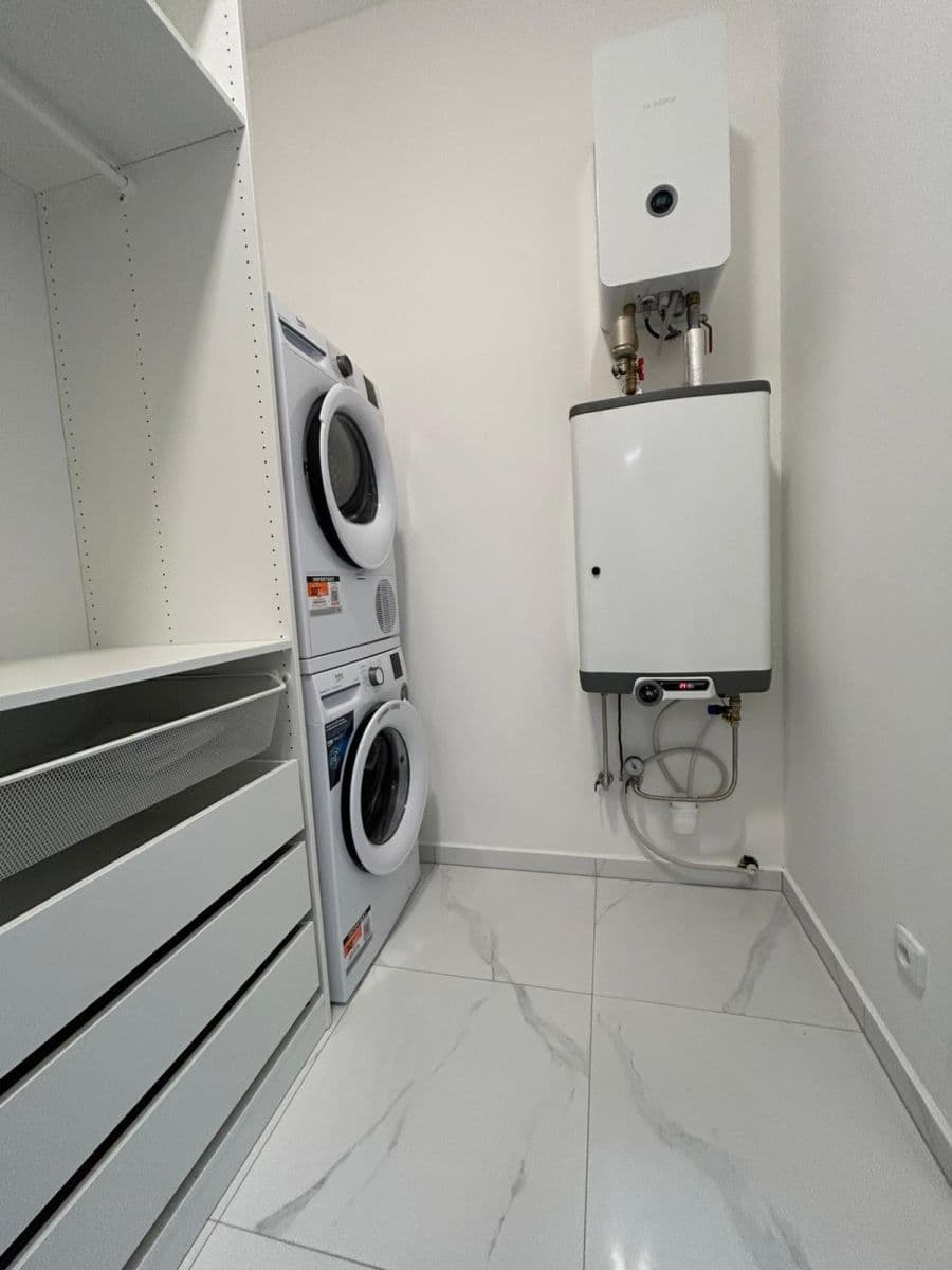 Pronájem bytu 2+kk 39 m², Braunerova, Praha, Praha Pronájem bytu 2+kk 39 m², Braunerova, Praha, Praha