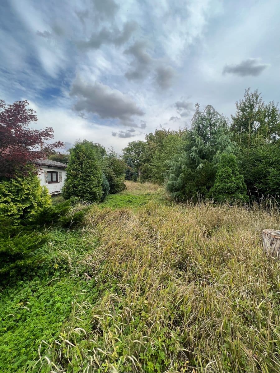 Prodej pozemku 1.761 m², Východní, Líbeznice, Středočeský kraj Prodej pozemku 1.761 m², Východní, Líbeznice, Středočeský kraj