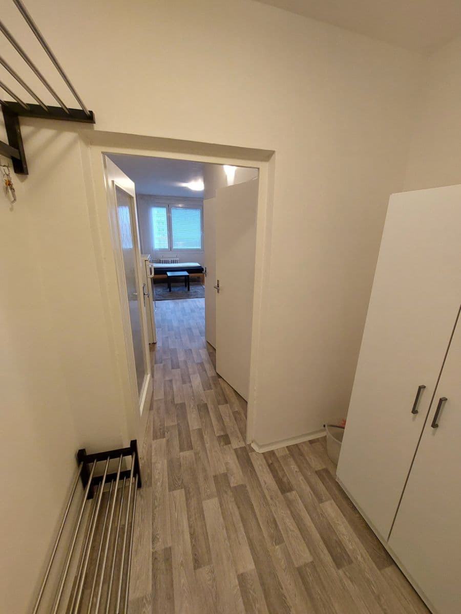 Pronájem bytu Garsoniéra 28 m², Mečíková, Praha, Praha Pronájem bytu Garsoniéra 28 m², Mečíková, Praha, Praha