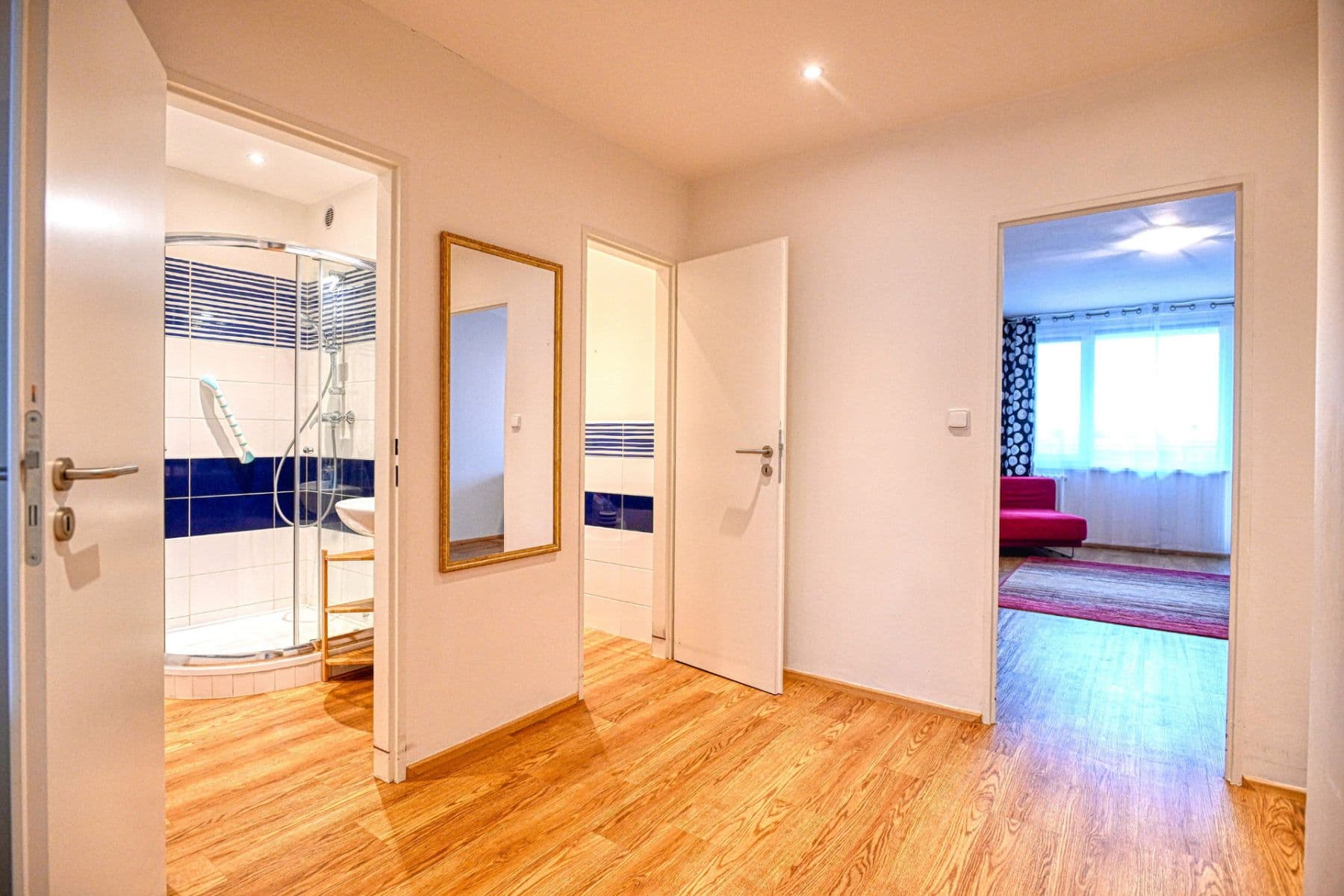 Prodej bytu 4+1 95 m², Vondroušova, Praha, Praha Prodej bytu 4+1 95 m², Vondroušova, Praha, Praha
