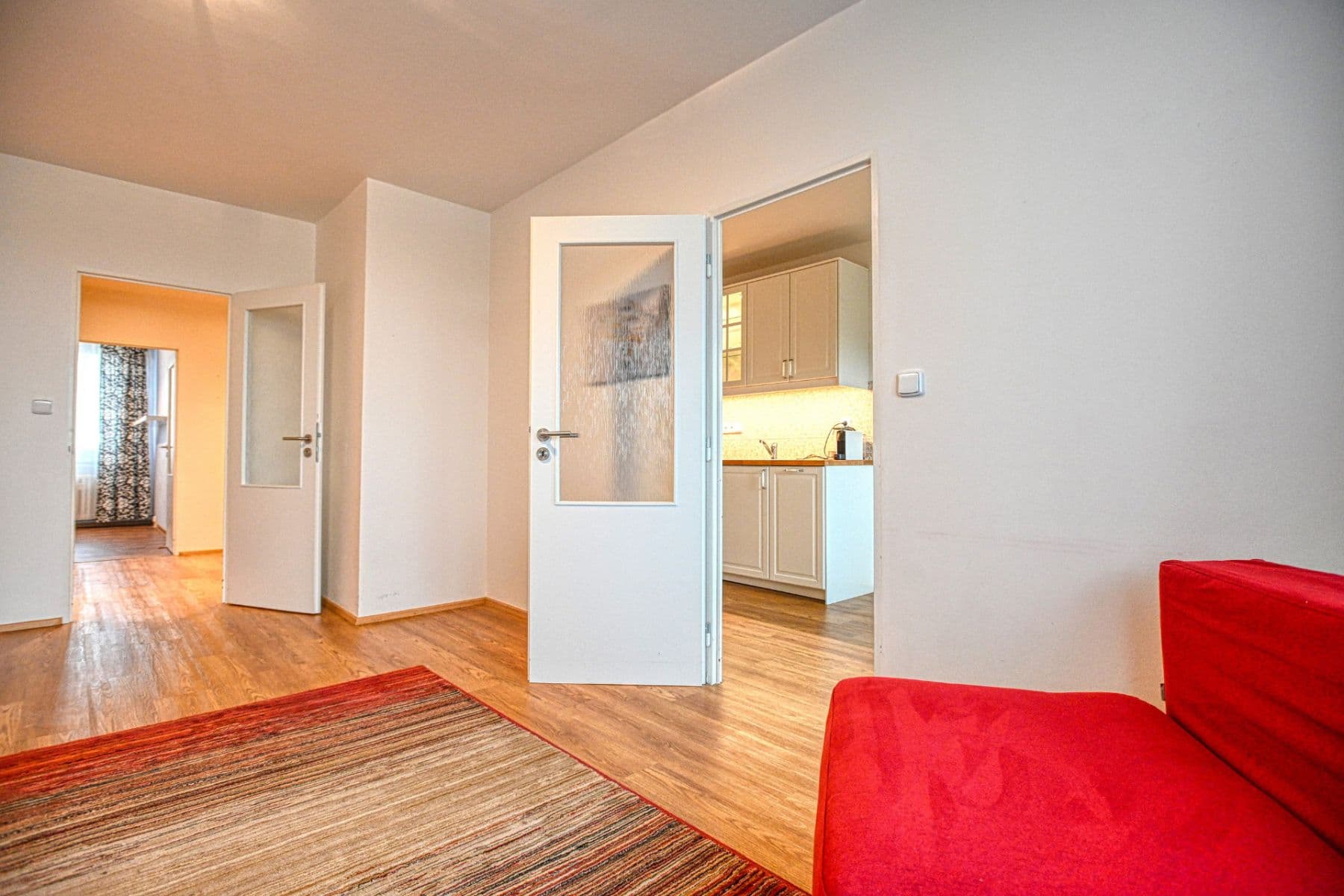Prodej bytu 4+1 95 m², Vondroušova, Praha, Praha Prodej bytu 4+1 95 m², Vondroušova, Praha, Praha