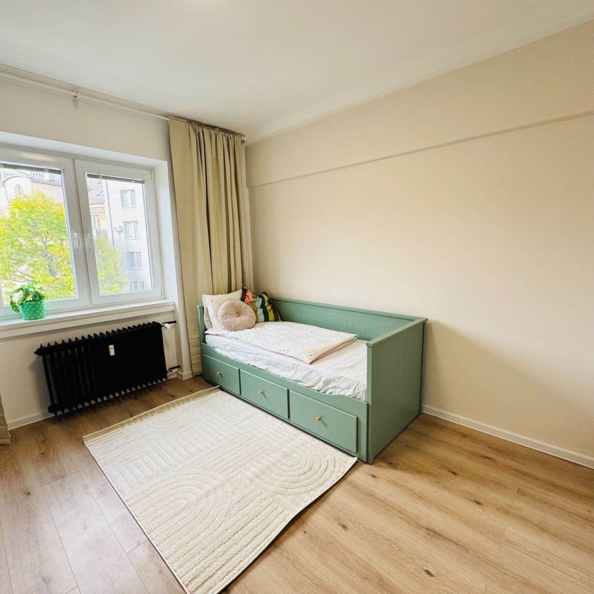 Prodej bytu 3+1 56 m², Björnsonova, Bratislava - mestská časť Staré Mesto, Bratislavský kraj Prodej bytu 3+1 56 m², Björnsonova, Bratislava - mestská časť Staré Mesto, Bratislavský kraj