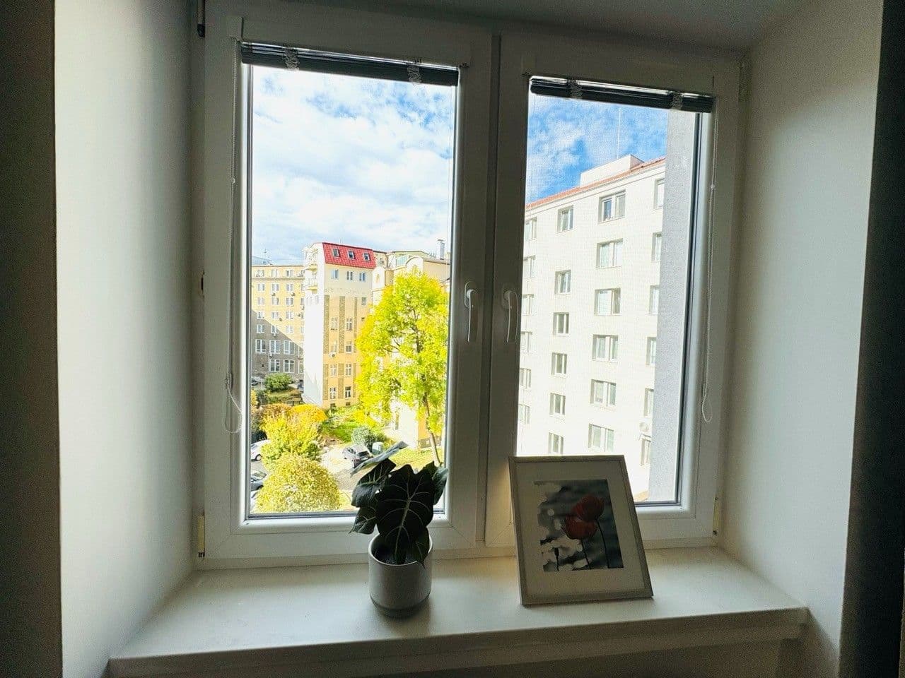 Prodej bytu 3+1 56 m², Björnsonova, Bratislava - mestská časť Staré Mesto, Bratislavský kraj Prodej bytu 3+1 56 m², Björnsonova, Bratislava - mestská časť Staré Mesto, Bratislavský kraj