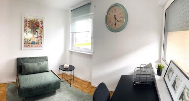 Pronájem bytu 2+kk 66 m², Nürtingen, Bádensko-Württembersko Pronájem bytu 2+kk 66 m², Nürtingen, Bádensko-Württembersko