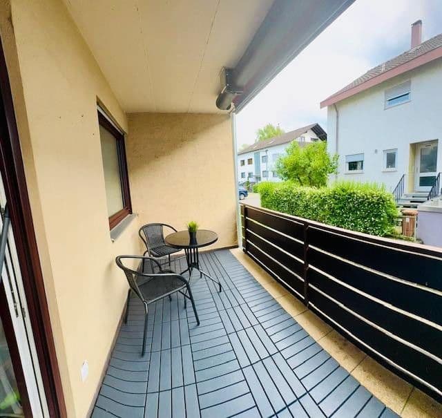 Pronájem bytu 2+kk 66 m², Nürtingen, Bádensko-Württembersko Pronájem bytu 2+kk 66 m², Nürtingen, Bádensko-Württembersko