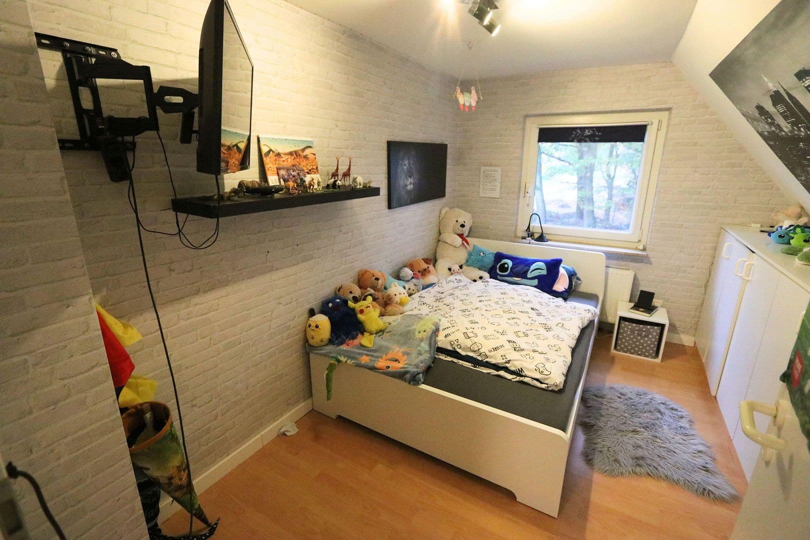 Prodej domu 150 m², pozemek 4.169 m², Neu Wulmstorf, Dolní Sasko Prodej domu 150 m², pozemek 4.169 m², Neu Wulmstorf, Dolní Sasko