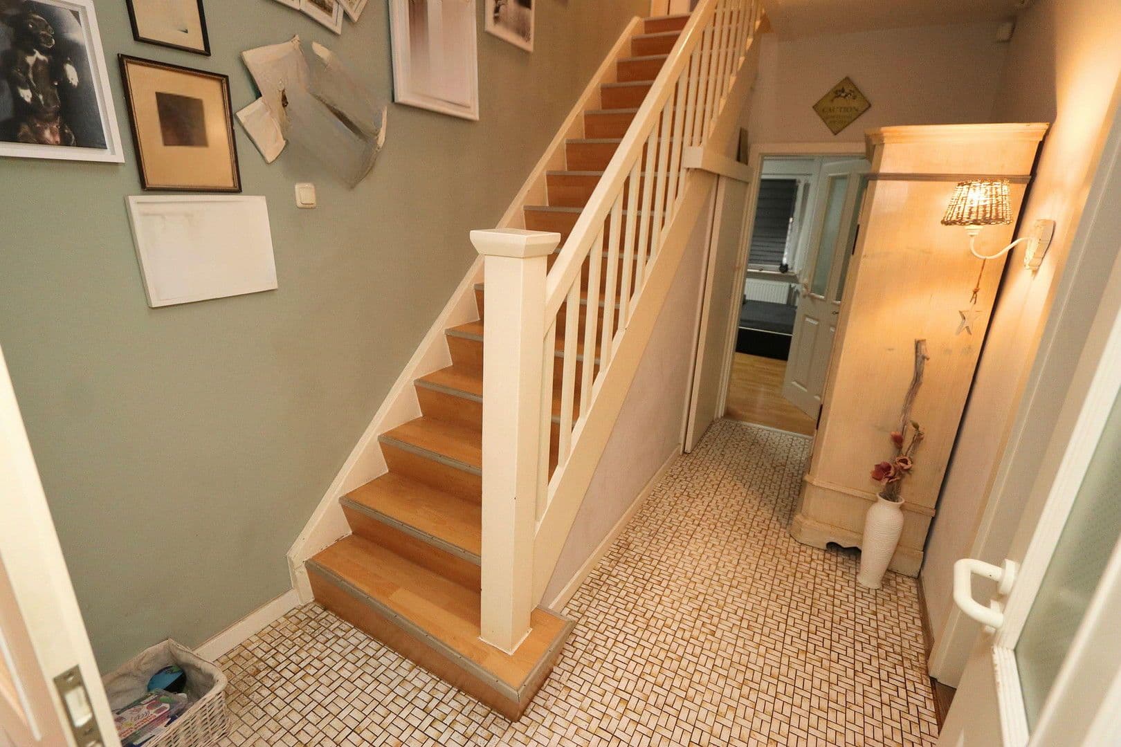 Prodej domu 150 m², pozemek 4.169 m², Neu Wulmstorf, Dolní Sasko Prodej domu 150 m², pozemek 4.169 m², Neu Wulmstorf, Dolní Sasko