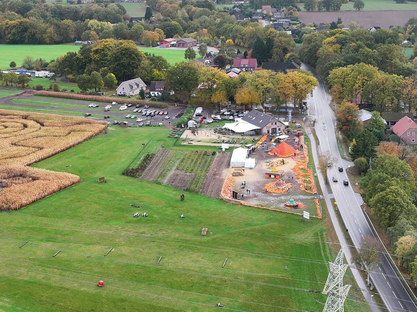 Prodej domu 150 m², pozemek 4.169 m², Neu Wulmstorf, Dolní Sasko Prodej domu 150 m², pozemek 4.169 m², Neu Wulmstorf, Dolní Sasko