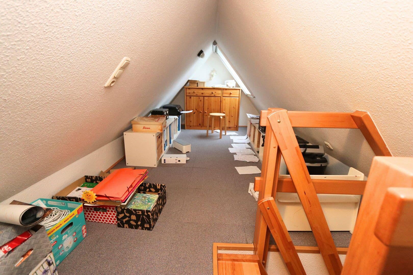 Prodej domu 150 m², pozemek 4.169 m², Neu Wulmstorf, Dolní Sasko Prodej domu 150 m², pozemek 4.169 m², Neu Wulmstorf, Dolní Sasko