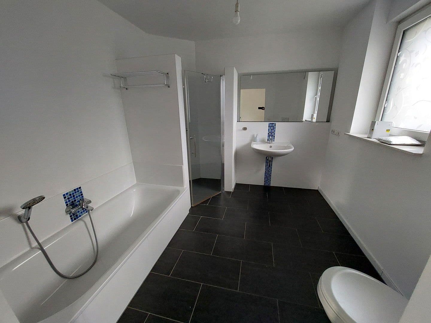 Prodej domu 196 m², pozemek 715 m², Drage, Dolní Sasko Prodej domu 196 m², pozemek 715 m², Drage, Dolní Sasko